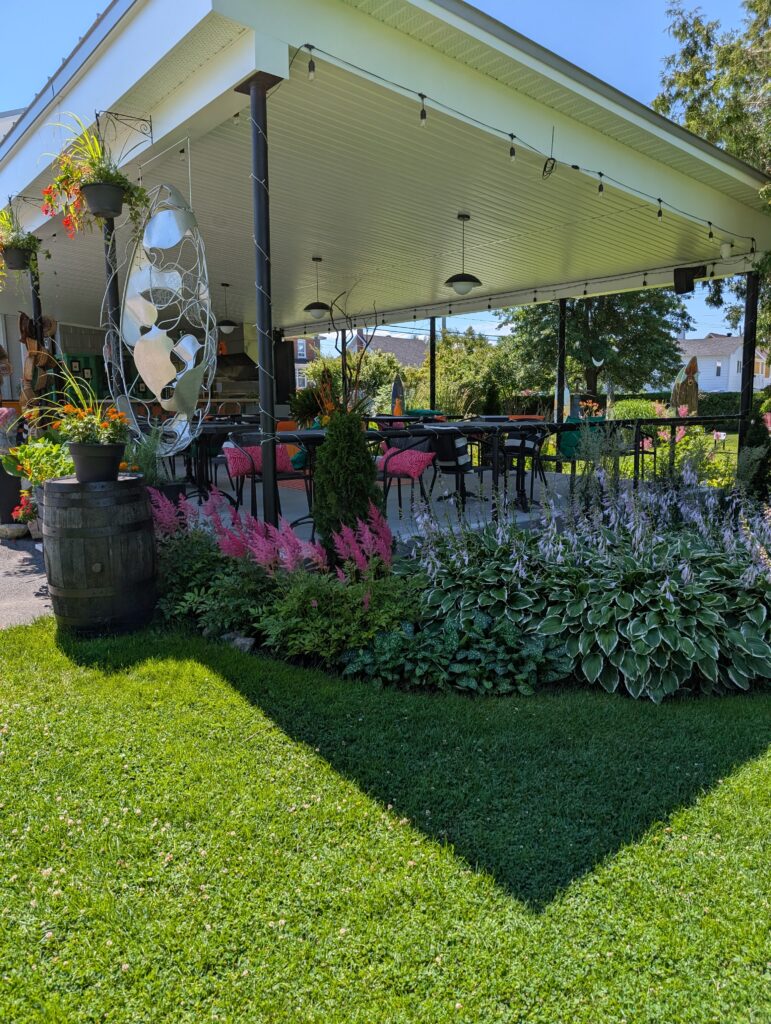 La terrasse couverte chez Anna e Tina Buvette italienne